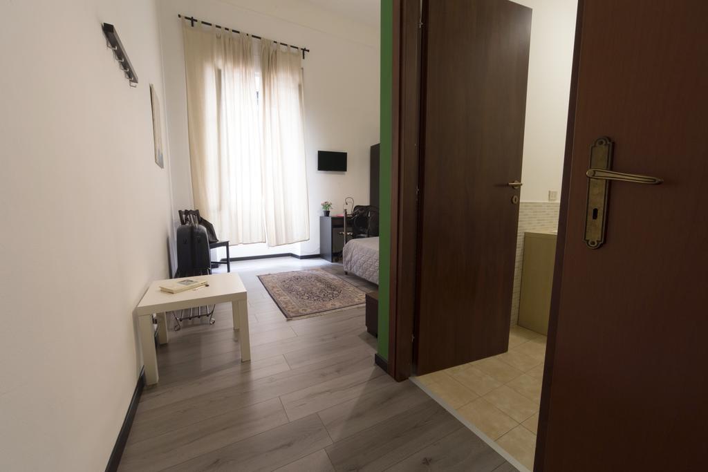 Tra L'Etna E Il Mare B&B Catania Bagian luar foto