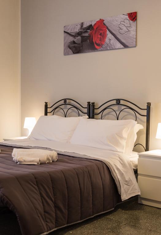 Tra L'Etna E Il Mare B&B Catania Bagian luar foto