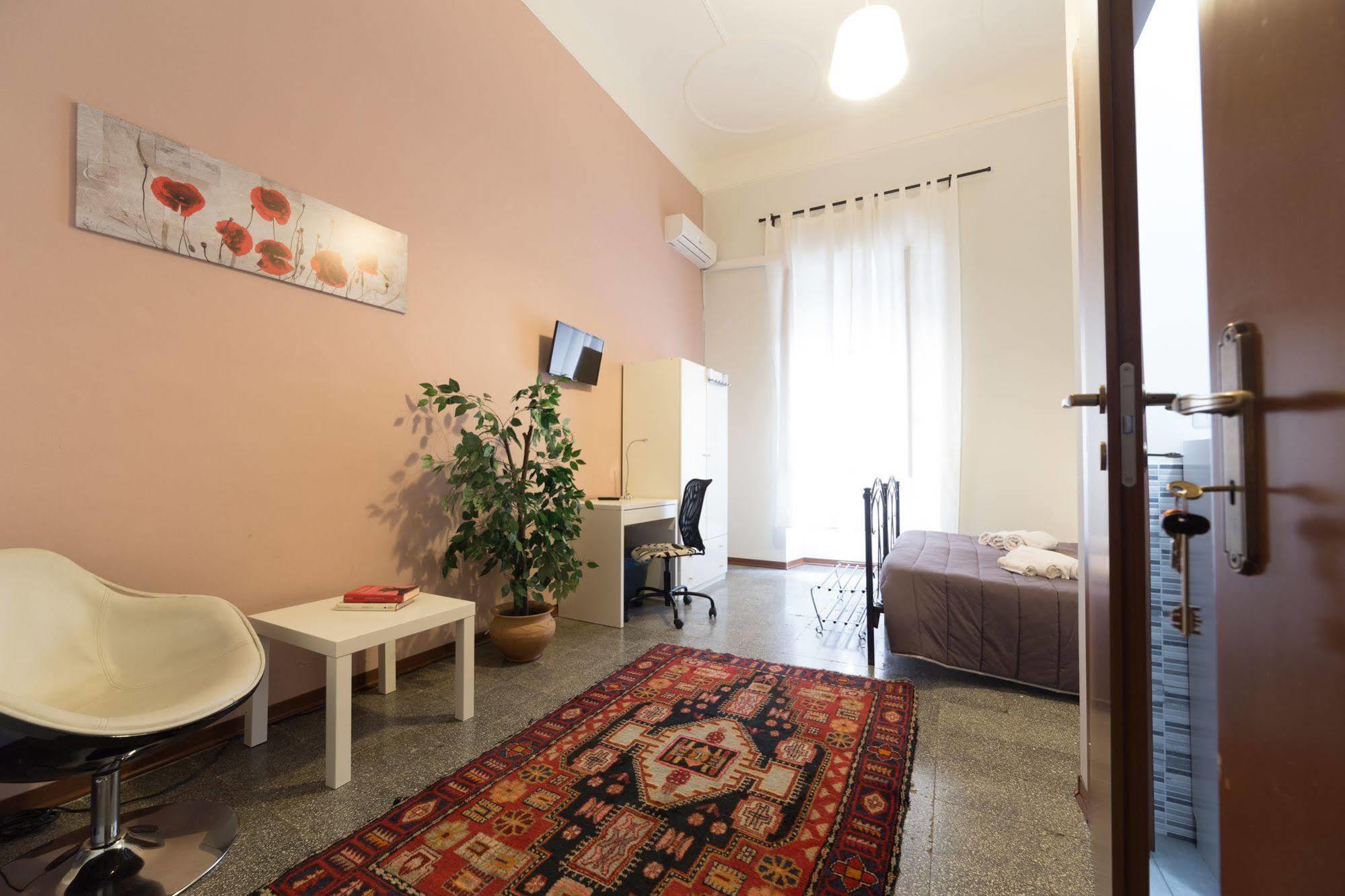 Tra L'Etna E Il Mare B&B Catania Bagian luar foto