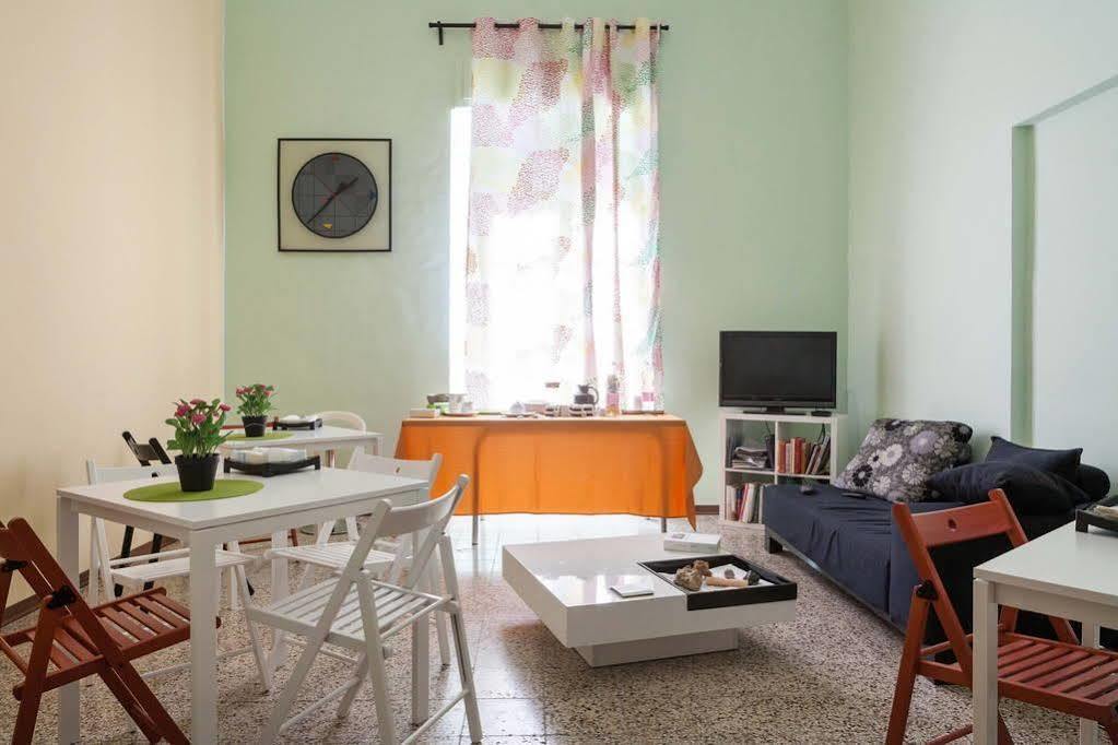 Tra L'Etna E Il Mare B&B Catania Bagian luar foto